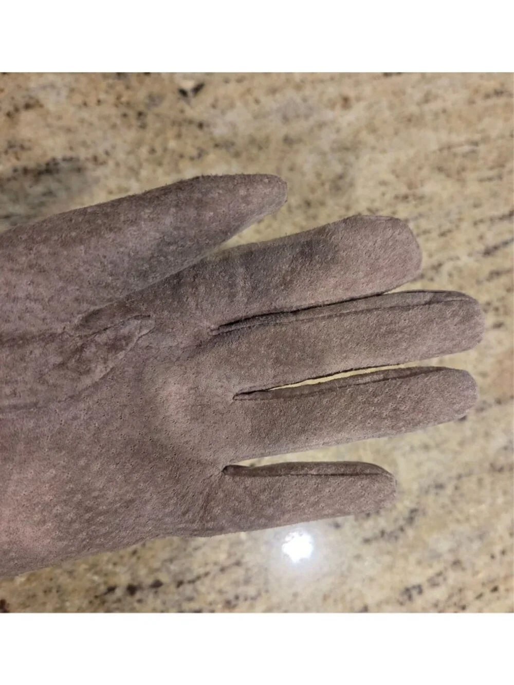 Vintage Womens Size M Gray Suede Leather Lined Gloves Fownes